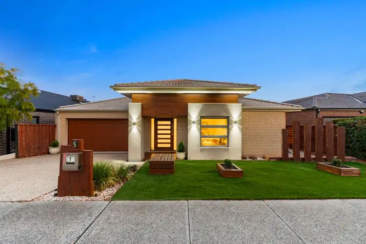 5 Bowood Street, Officer VIC 3809