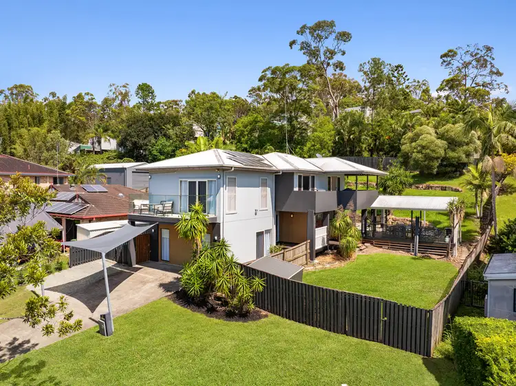 1 Hemes Close, Pacific Pines QLD 4211