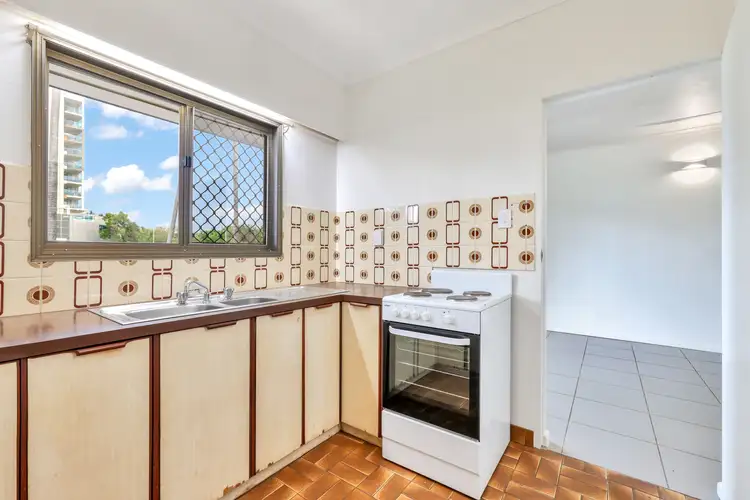 Fifth view of Homely unit listing, 4/110 Esplanade, Darwin City NT 800