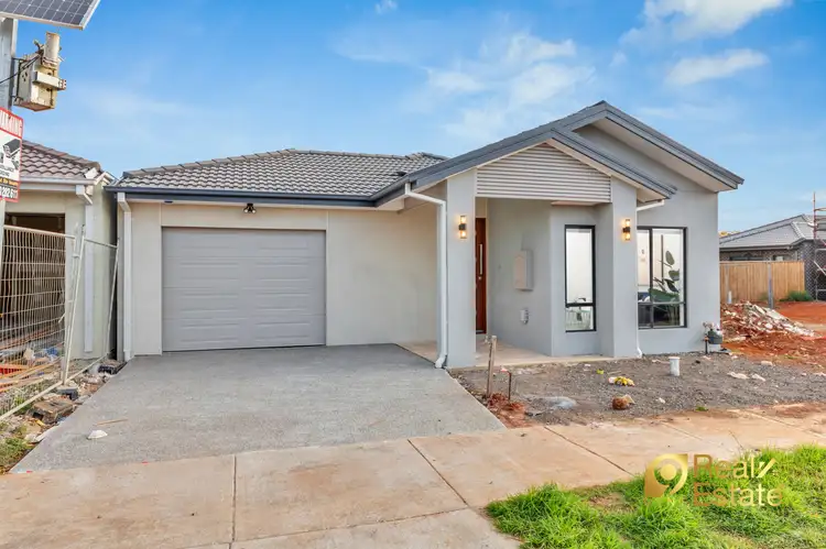 Third view of Homely house listing, 31 MISTLETOE DR, Strathtulloh VIC 3338