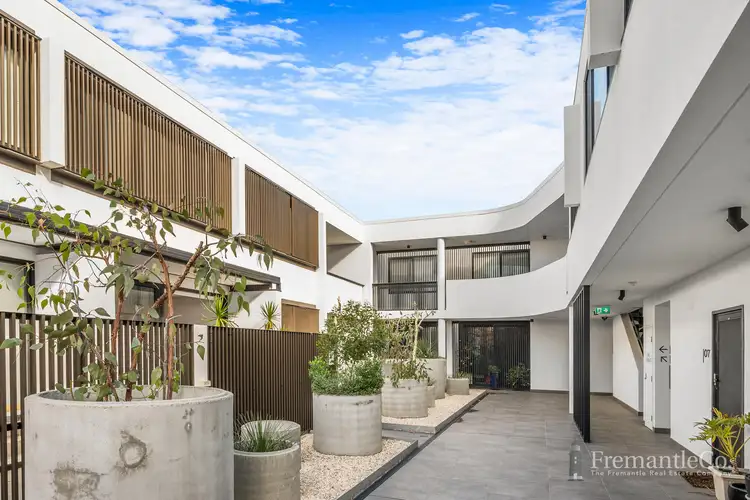 12/1A Charles Street, South Fremantle WA 6162