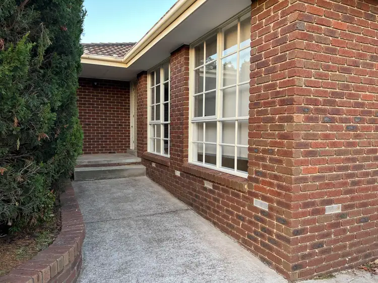 39 Phillip Drive