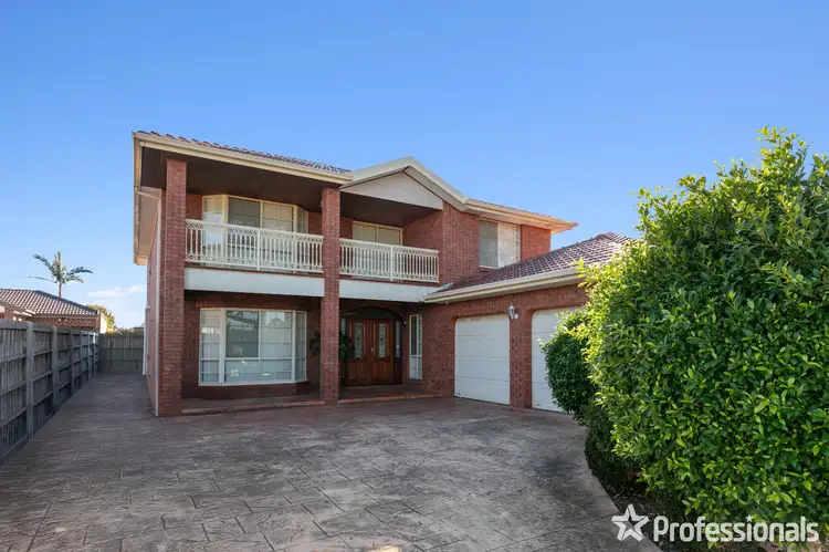 68 HELEN STREET, St Albans VIC 3021
