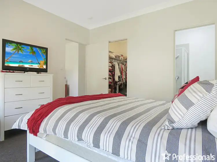Sixth view of Homely house listing, 35 Seabreeze Crescent, Bowen QLD 4805