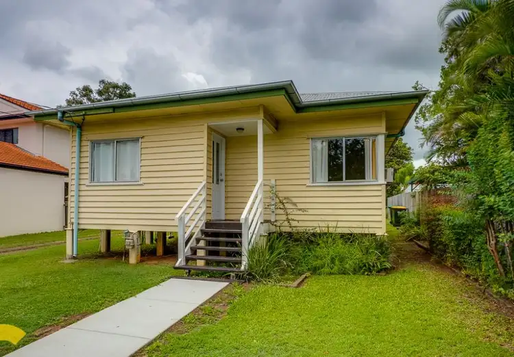 108 Main Avenue, Wavell Heights QLD 4012