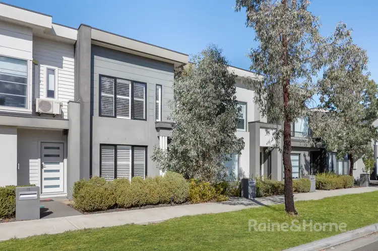 11 Civic Street, Diggers Rest VIC 3427
