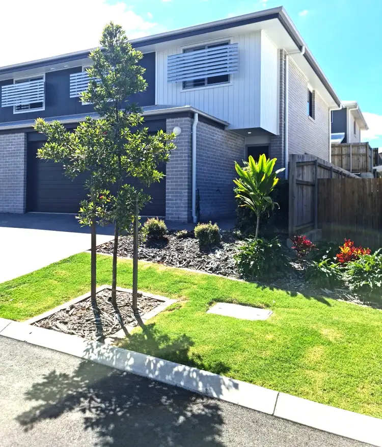 31 Goodrich Road West