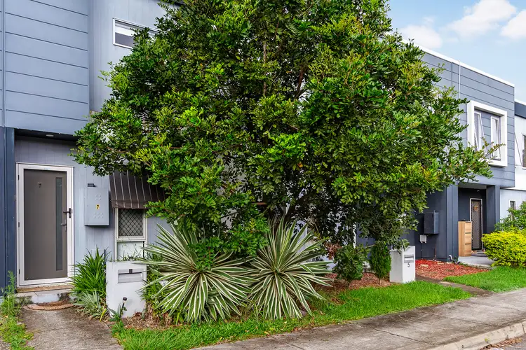 7 Beagle Street, Fitzgibbon QLD 4018