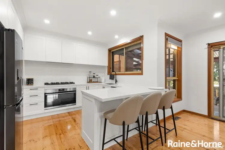 Fourth view of Homely house listing, 5 Hall Court, Meadow Heights VIC 3048