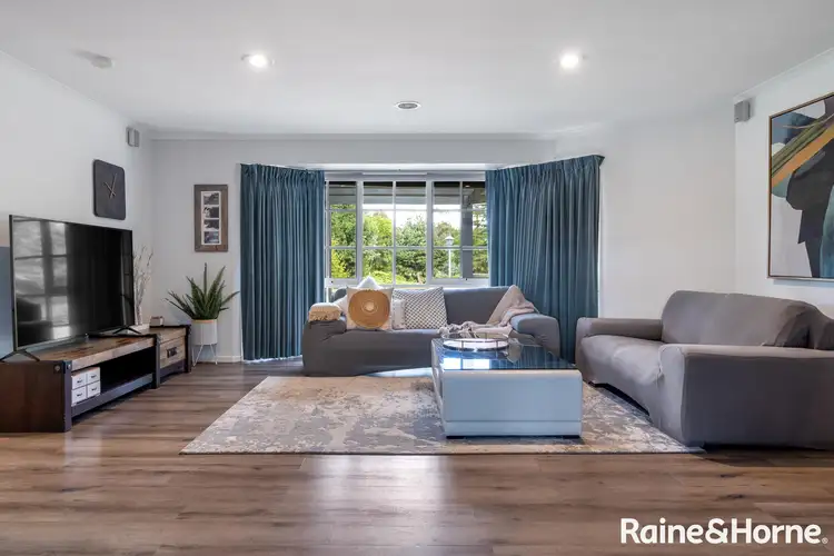 Fifth view of Homely house listing, 2 Slattery Crescent, Gisborne VIC 3437