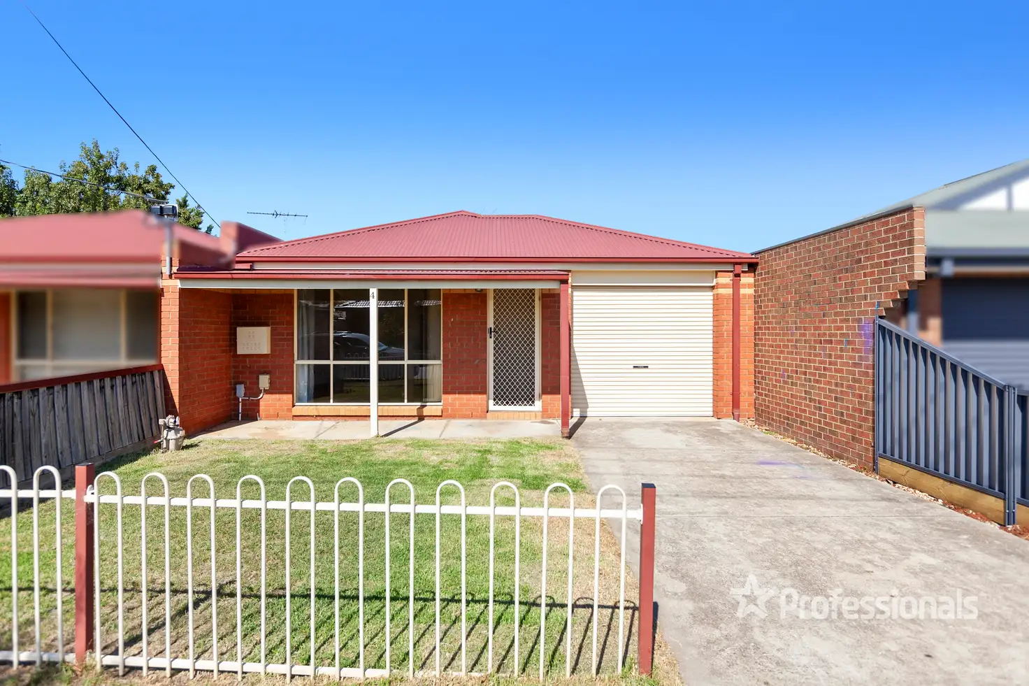 Main view of Homely unit listing, 1/4 Millewa Way, Wyndham Vale VIC 3024