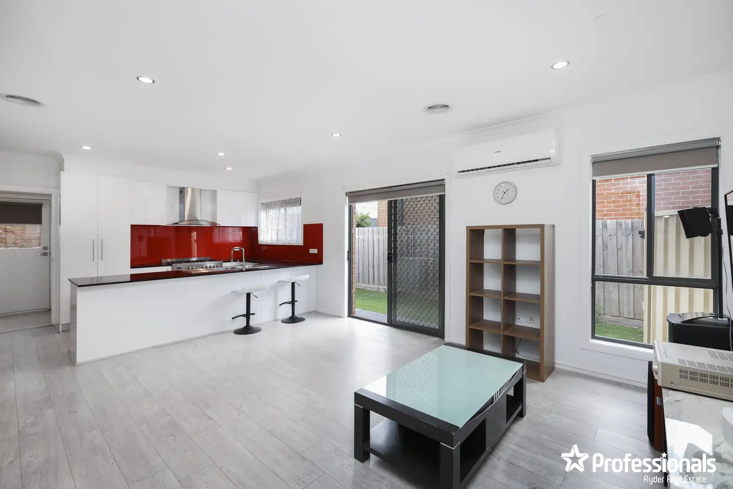 Main view of Homely unit listing, 2/3 Mitchell Road, Melton South VIC 3338
