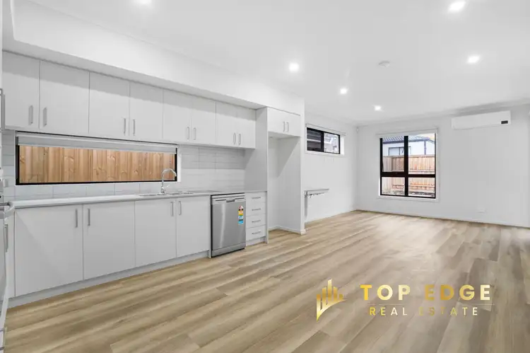 Fifth view of Homely house listing, 10 Stonecutter Loop, Fraser Rise VIC 3336