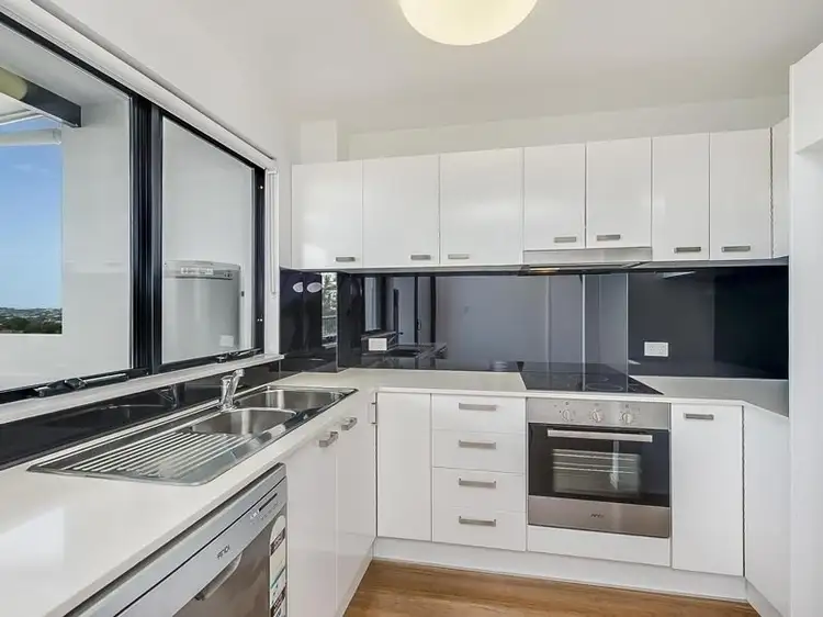 Fifth view of Homely apartment listing, 7/5 Ivanhoe Street, Annerley QLD 4103