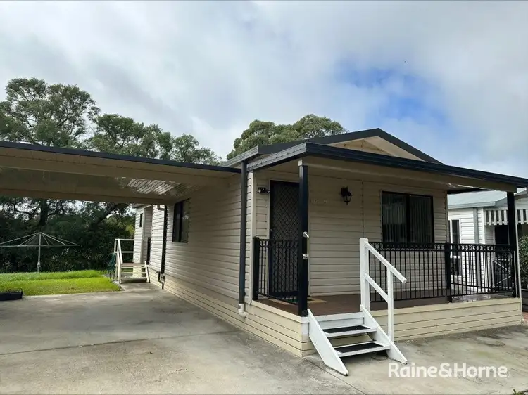 43-53 Fifth Avenue Willow Drive