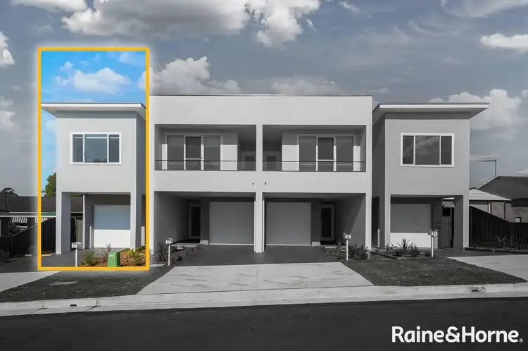 8D Jacana Place, Ingleburn NSW 2565
