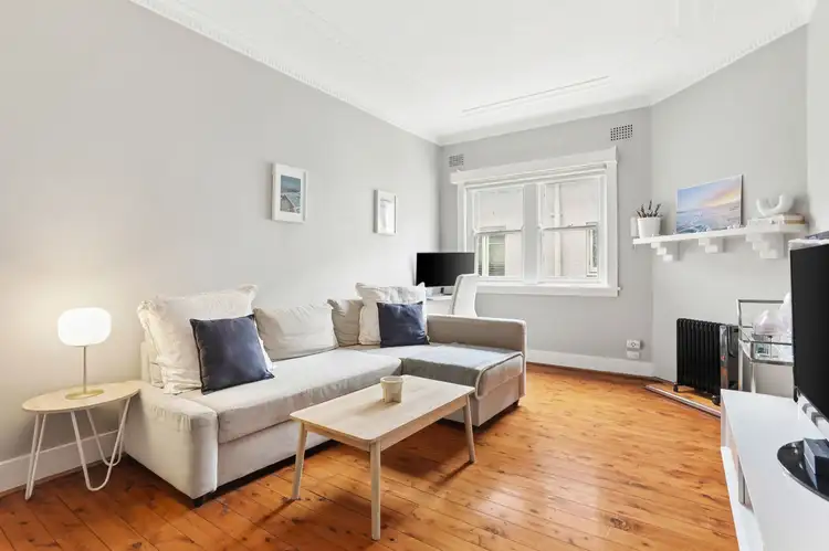 Main view of Homely apartment listing, 2/31 Oakley Road, North Bondi NSW 2026