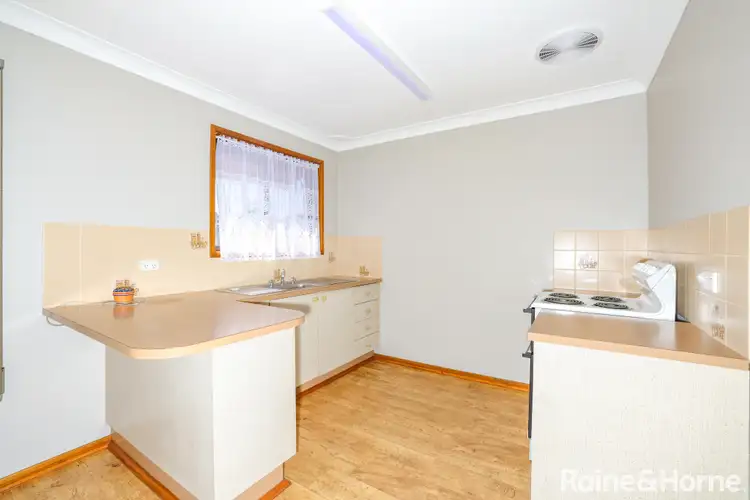 Second view of Homely unit listing, 2/192 Lambert, Bathurst NSW 2795