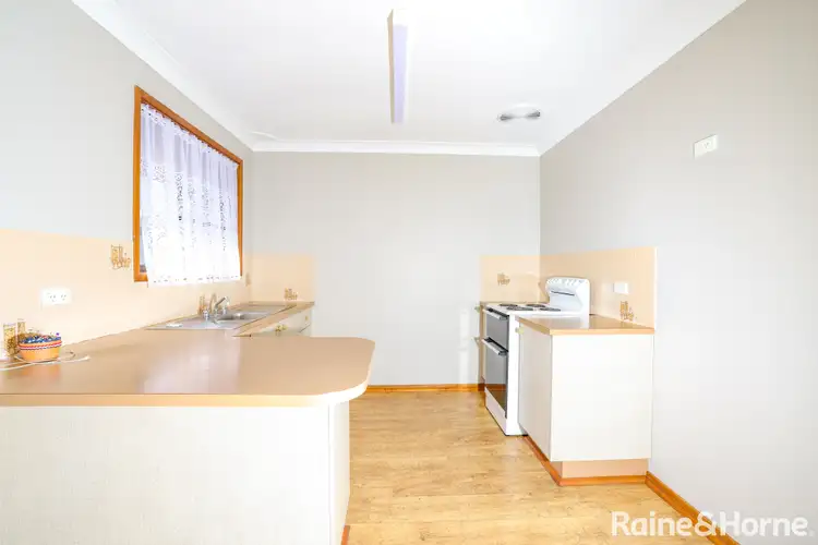 Fourth view of Homely unit listing, 2/192 Lambert, Bathurst NSW 2795