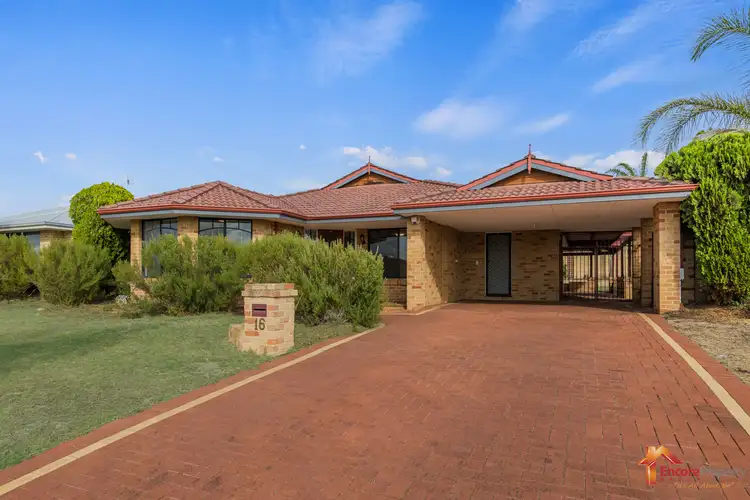 16 Colchester Avenue, Orelia WA 6167