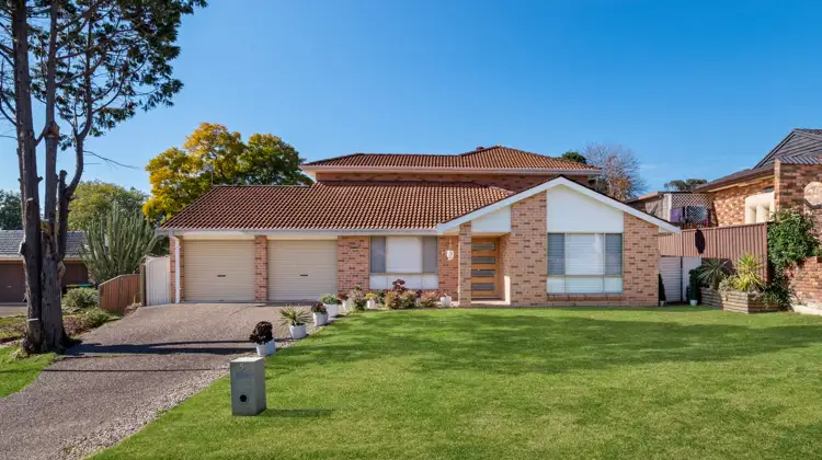 5 Peat Close, Eagle Vale NSW 2558