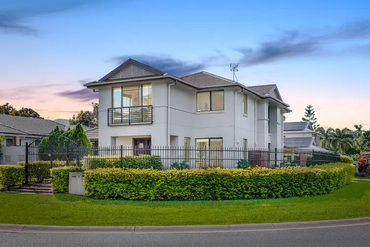 3 Garawarra Crescent