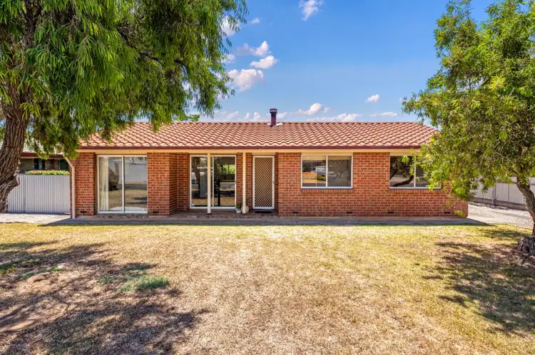 3 Helen Avenue