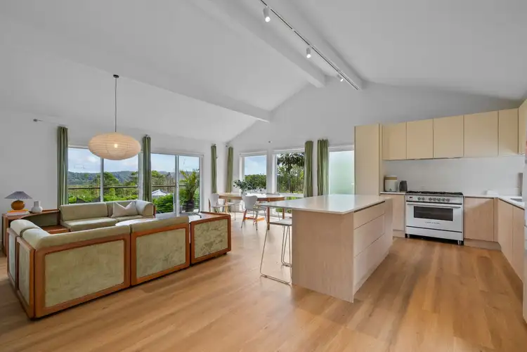 27 Rickard Street, Bateau Bay NSW 2261