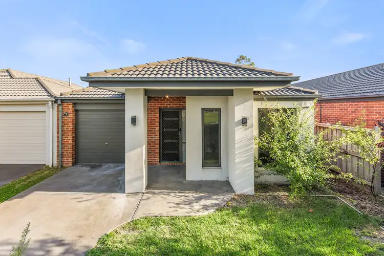 10 Kess Grove, Lyndhurst VIC 3975