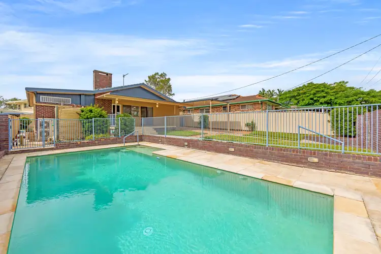 12 Larwon Terrace, Southport QLD 4215