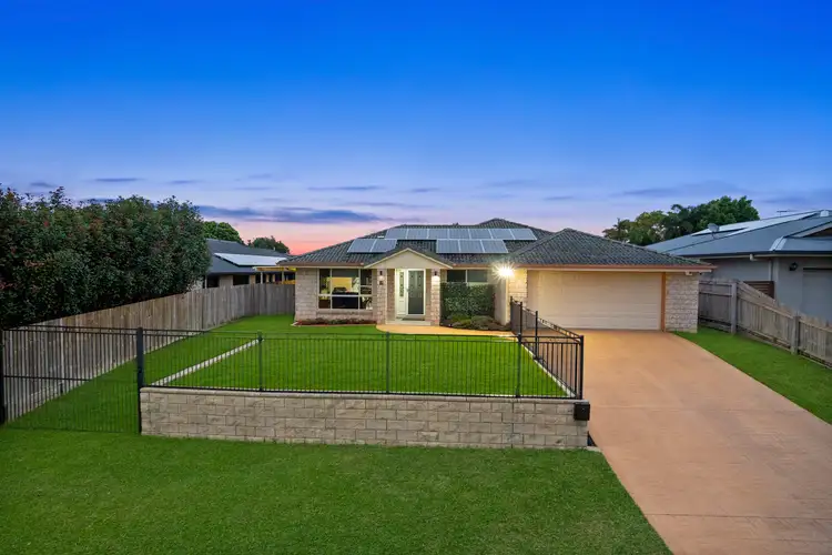 18 Mallan Terrace, Birkdale QLD 4159