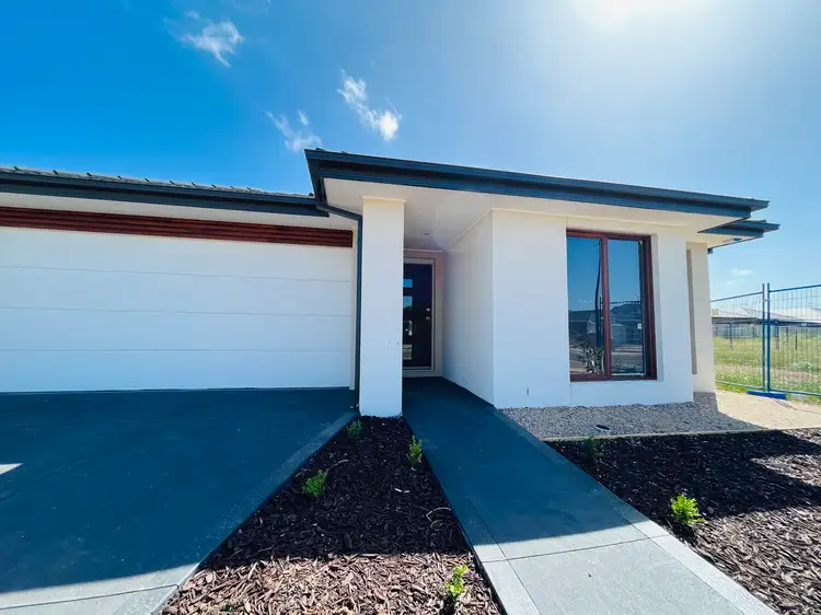 27 Maradona Boulevard, Deanside VIC 3336