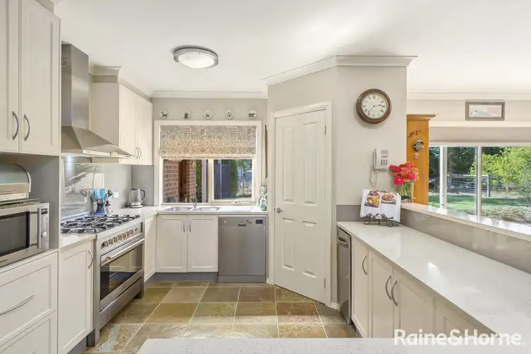 282 Edgecombe Road, Kyneton VIC 3444