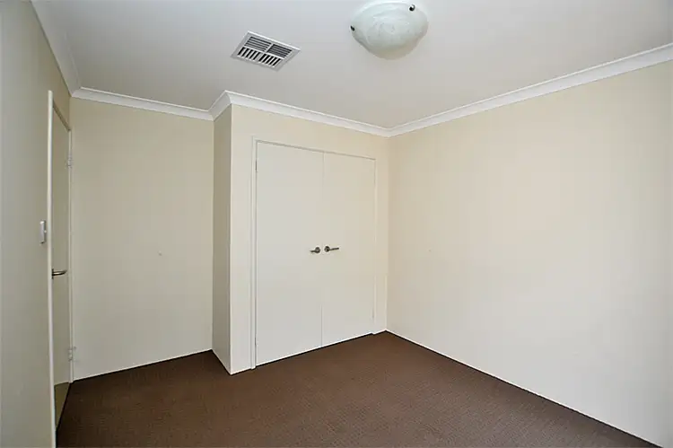 Fifth view of Homely house listing, 3 Oakleigh Pass, Harrisdale WA 6112