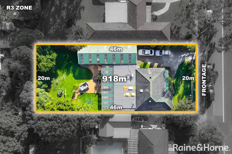 21 Chesham Parade, Glenfield NSW 2167