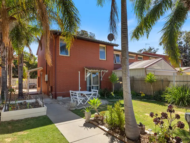 23 Woodland Court