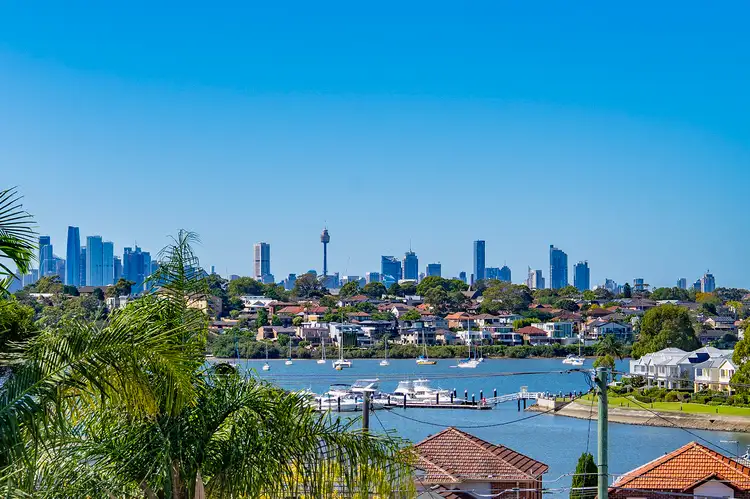 5 Elphinstone Street, Cabarita NSW 2137