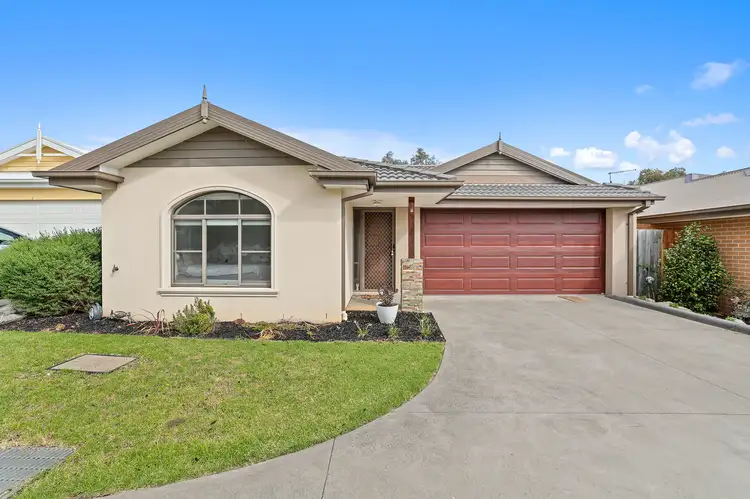 7 Premier Lane, Garfield VIC 3814