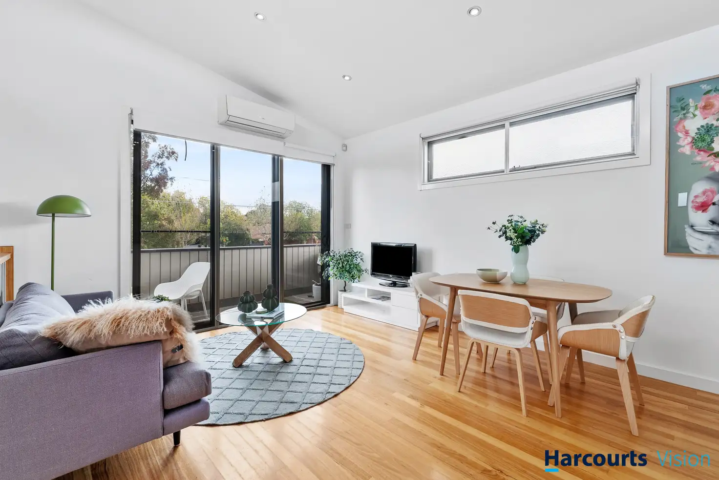 Main view of Homely townhouse listing, 1/28 Bulla Road, Strathmore VIC 3041