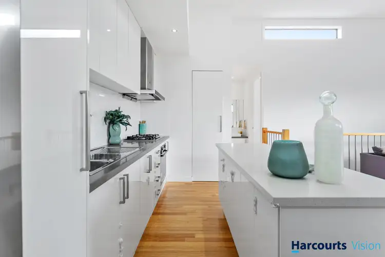 Fourth view of Homely townhouse listing, 1/28 Bulla Road, Strathmore VIC 3041