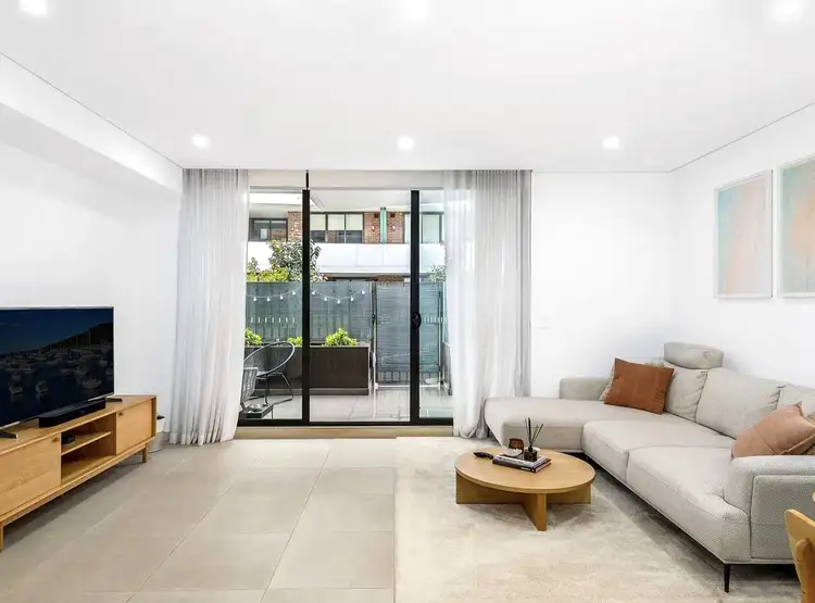 Third view of Homely apartment listing, 8/18 Pemberton Street, Botany NSW 2019