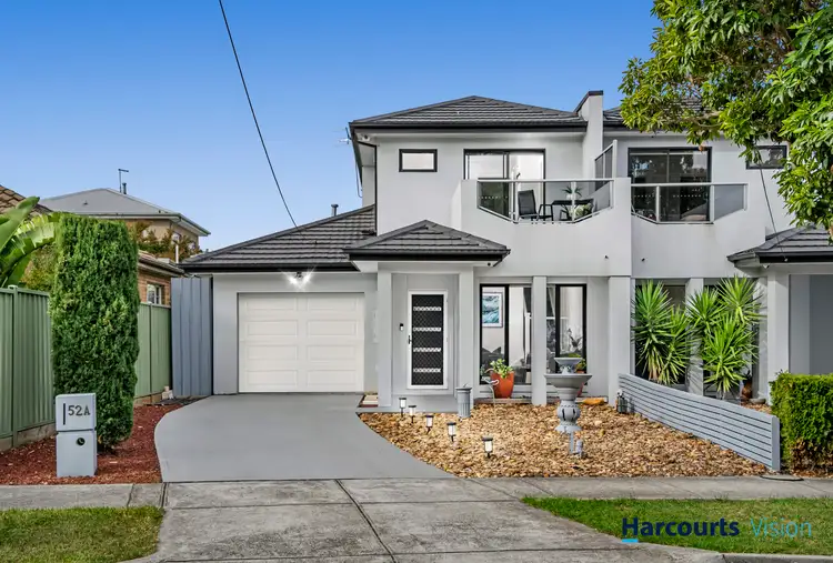 52a Thompson Street
