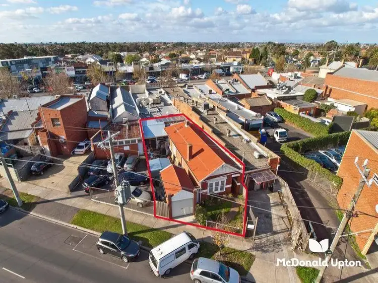80 Lincoln Road, Essendon VIC 3040