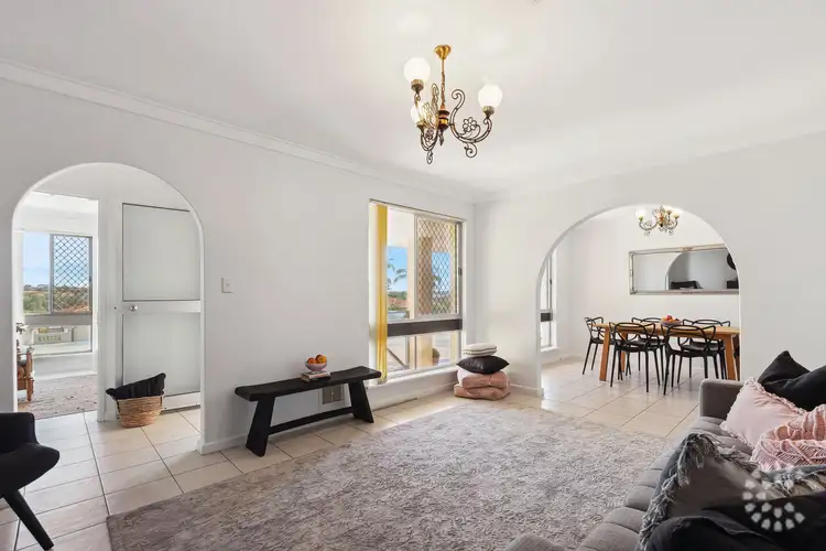 6 Steinbeck Place, Spearwood WA 6163