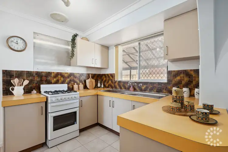 Sixth view of Homely house listing, 6 Steinbeck Place, Spearwood WA 6163