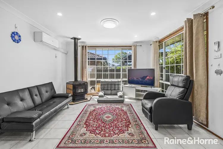 60 Fenton Crescent