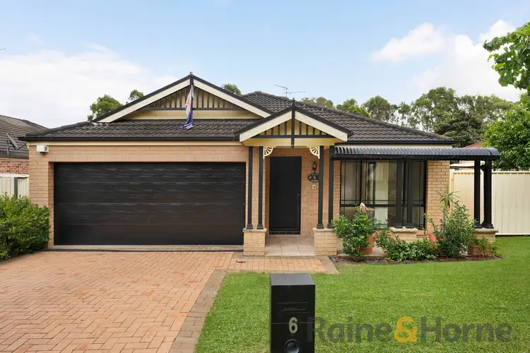 6 Patrick Place, Currans Hill NSW 2567