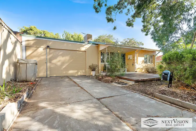 131 Cordelia Ave, Coolbellup WA 6163
