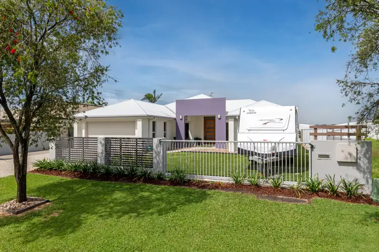 20 Pembroke Avenue, Pelican Waters QLD 4551