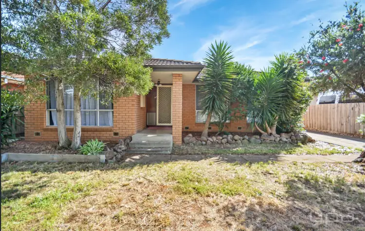 6 Hooker Road, Werribee VIC 3030